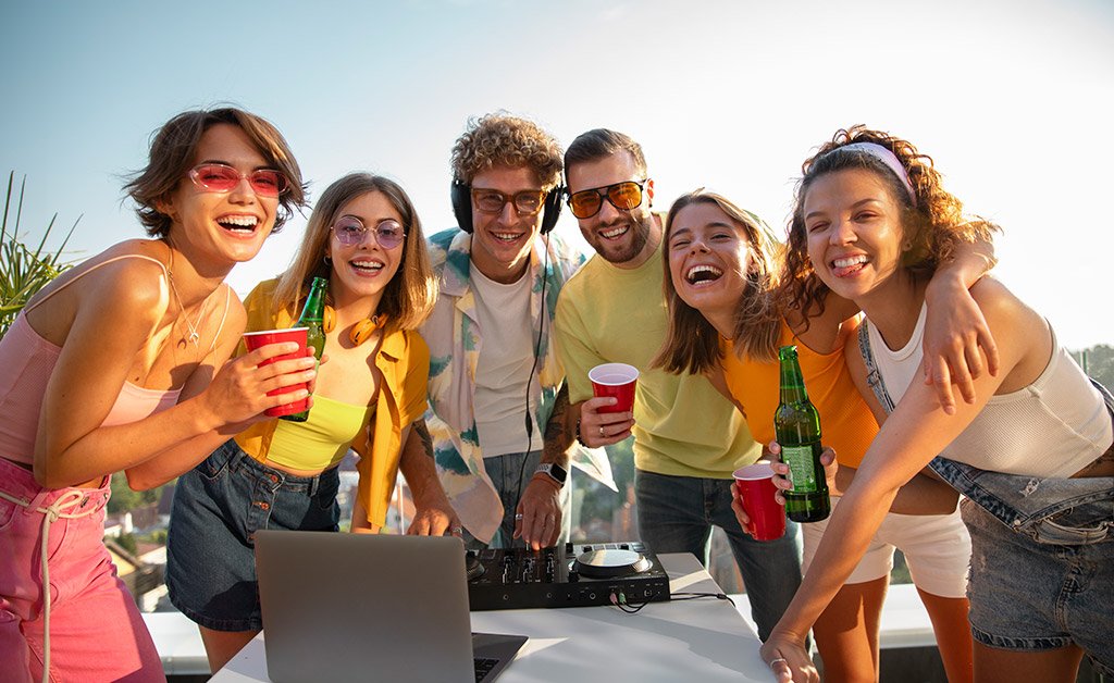 Corporate Summer parties made easy with London Summer Venues